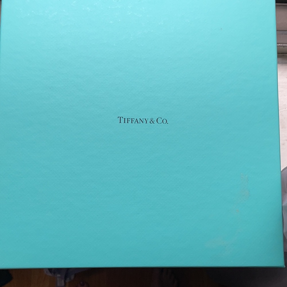 SOLD Tiffany Champagne Flute Set (4)